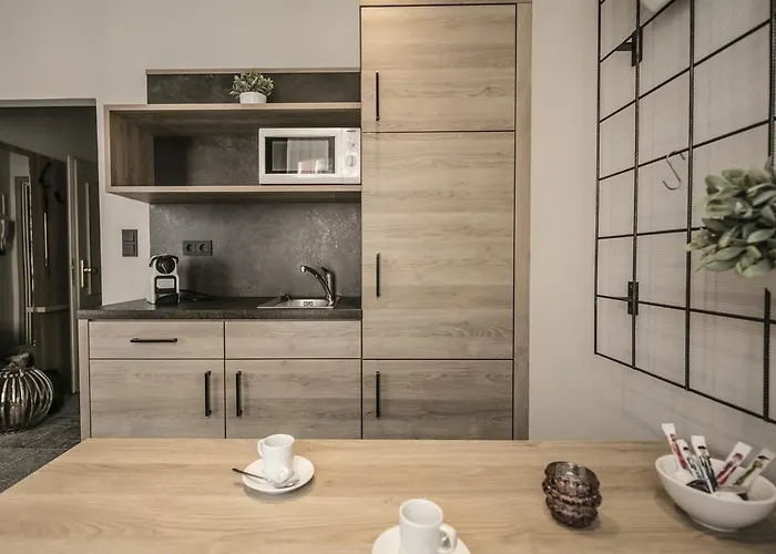 Hotel Alexxanders & Boardinghouse, Restaurant